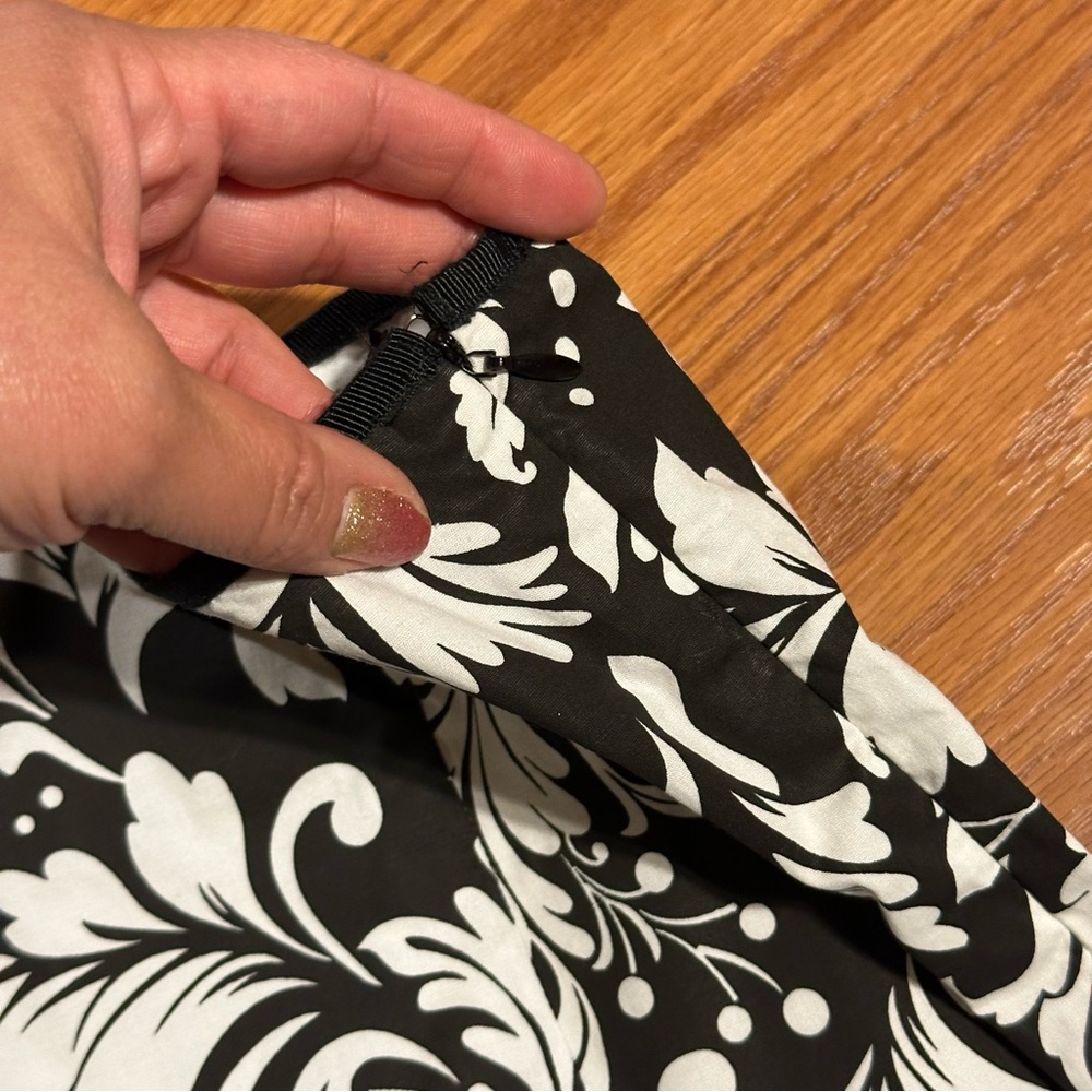 Notations Cotton Mermaid Flare Black and White Floral Midi Skirt size S - Picture 5 of 7